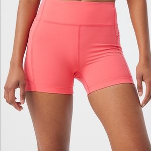 Outdoor Voices Zoom 3.5” Short